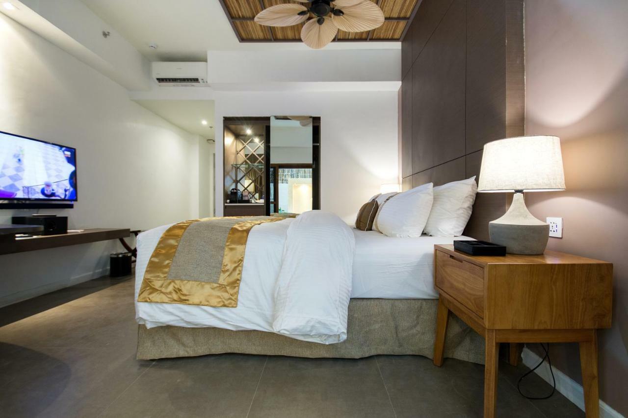 Ferra Hotel&Garden Suites Balabag  Exterior foto
